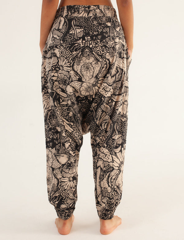 Olmo Beige Unisex Aladdin Pants