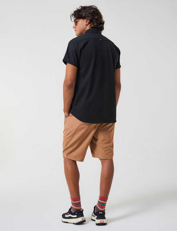 Azabache Men Regular Fit black Shirt