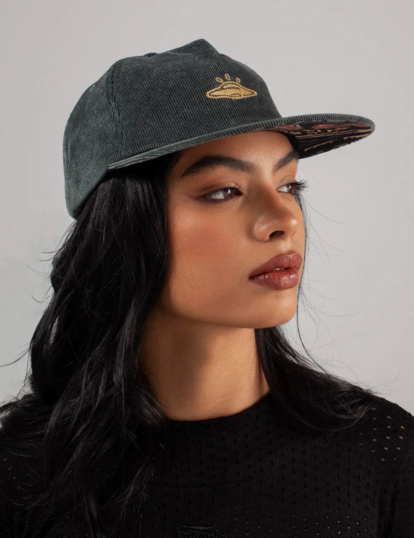 Melted Hat UFO Pine Green Unisex
