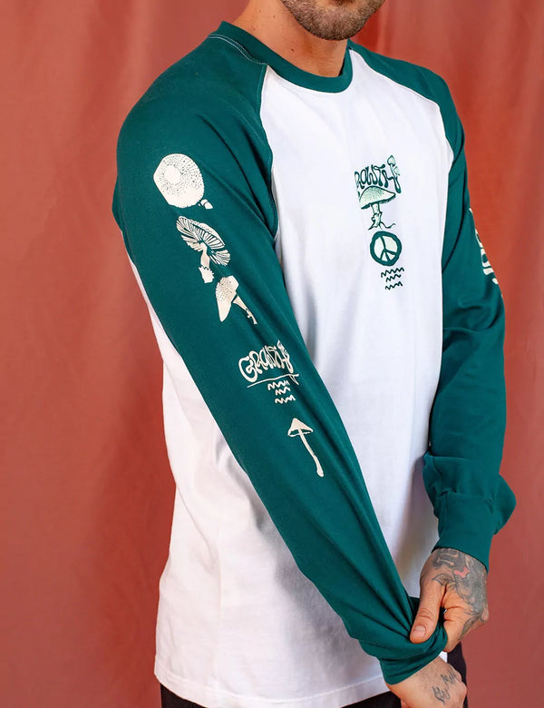 Setas Unisex Raglan Sleeve green Sweatshirt