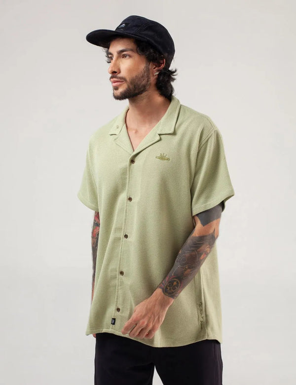 Corrientes Men's Short Sleeve Sport Collar Shirt