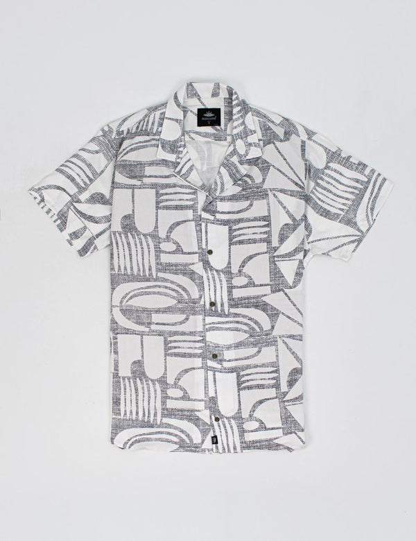 Men’s Colibri ecru + Black Short-Sleeve Sport Collar Shirt