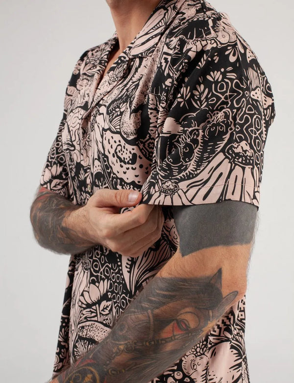 Landsky Coral Men's Short Sleeve Sport Collar Shirt