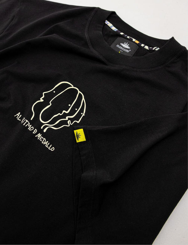 Oversize T-Shirt *Al Ritmo de Medallo* Black Women