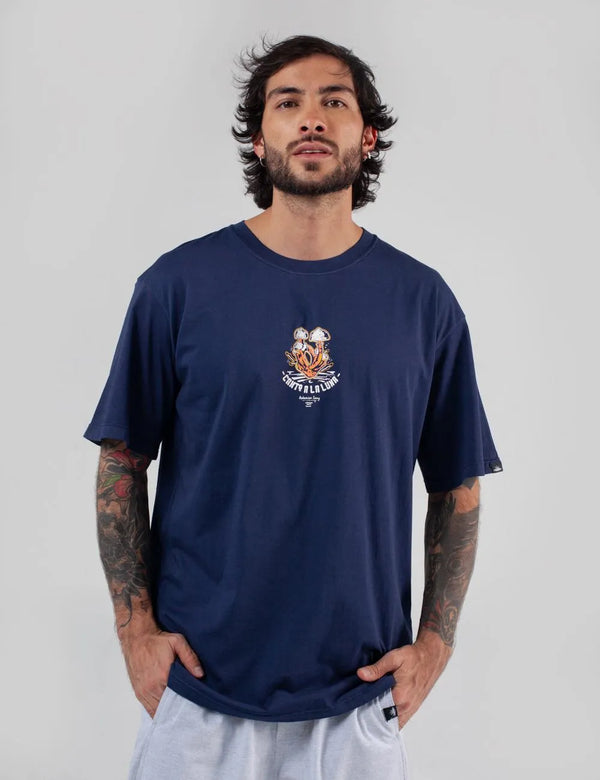 Canto a la luna Oversize Men Blue Navy T-shirt