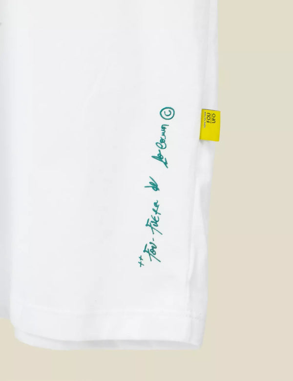 De La Tierrita Men´s Oversize white T-shirt