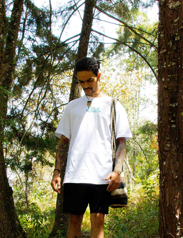 De La Tierrita Men´s Oversize white T-shirt