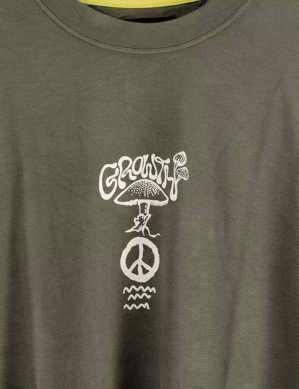 Growth Unisex Oversize Military Green T-Shirt