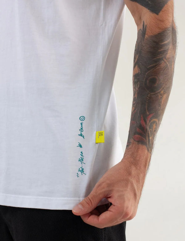 Place Men's Regular Fit white T-shirt