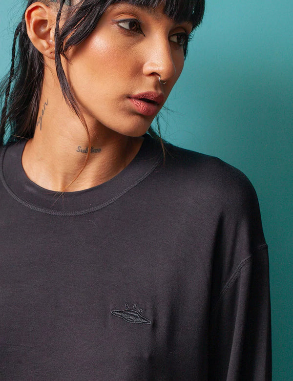 UFO black Cropped Oversize Unisex T-shirt