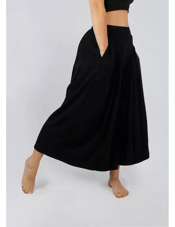 Vanta Women's Culottes Pants