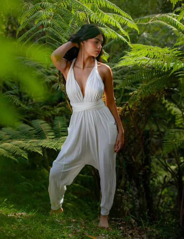 Mooring Women's off white Adjustable Straps Jumper