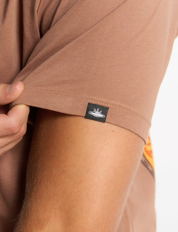 Regular fit t-shirt Origin brown