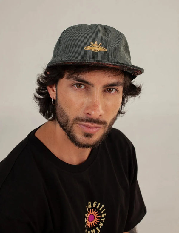 Melted Hat UFO Pine Green Unisex