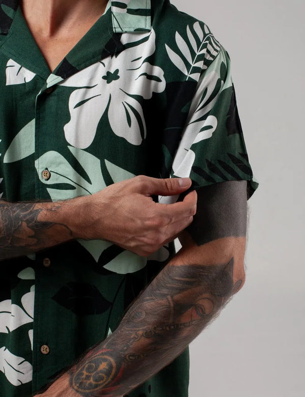 Monstera Men's Jade Green Short Sleeve Sport Collar Shirt