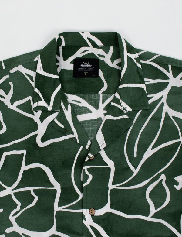 Men’s Plantación Green Short-Sleeve Sport Collar Shirt