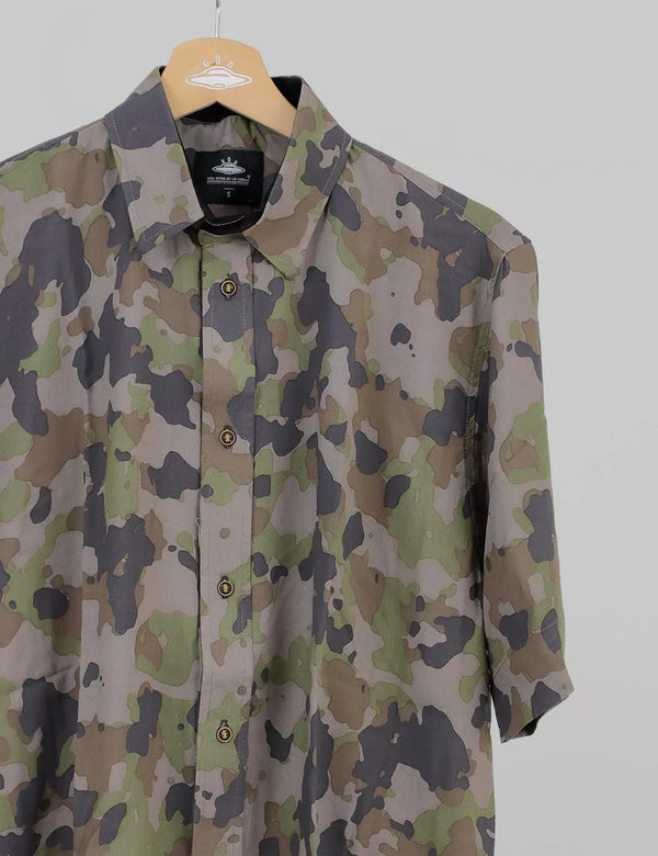 Yowie Men Oversize Military Green Shirt