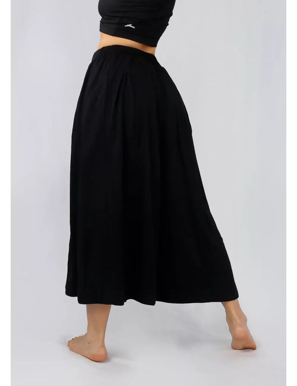 Vanta Women's Culottes Pants