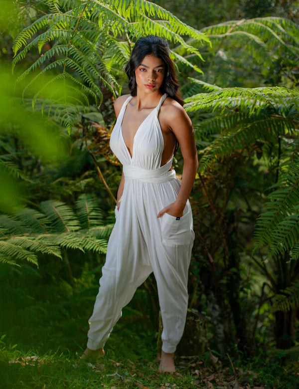 Mooring Women's off white Adjustable Straps Jumper