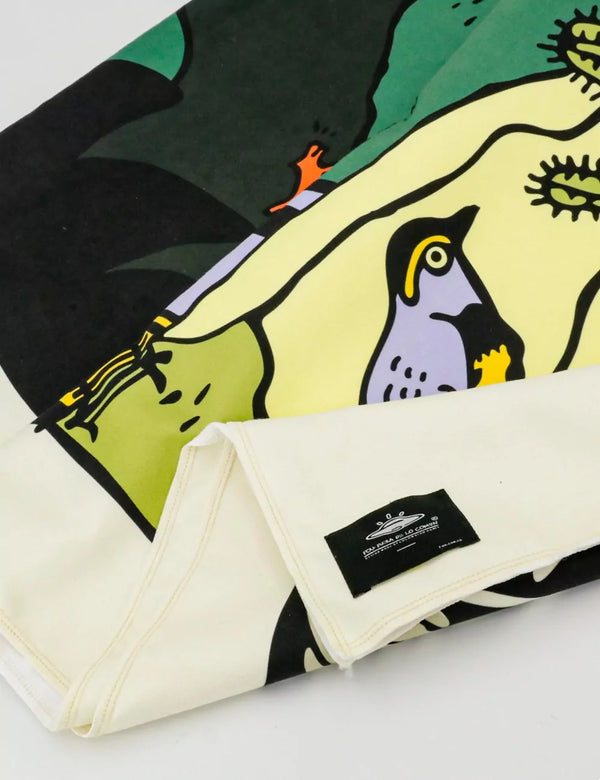 Microfiber Travel Towel 93 x 1.43 Surfing the Lomas of Medellín